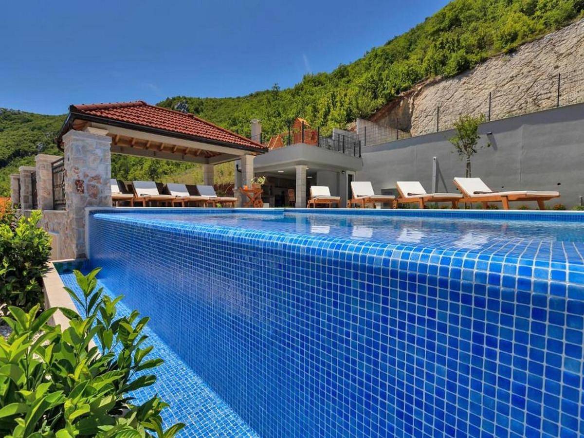 Villa Finca Lazeta in Makarska Riviera