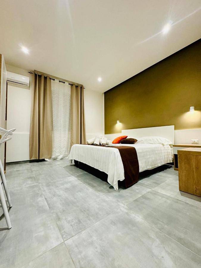Chambre d’hôte pour 2 personnes, avec Terrasse ainsi que Jardin et Vue à Marsala - 2
