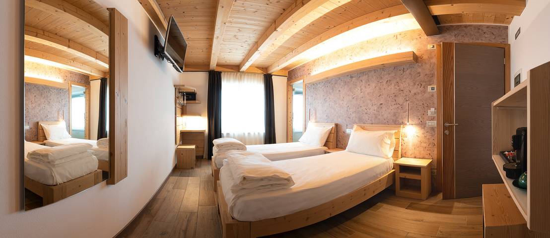 Ferienwohnung für 2 Personen, mit Seeblick und Terrasse - 1