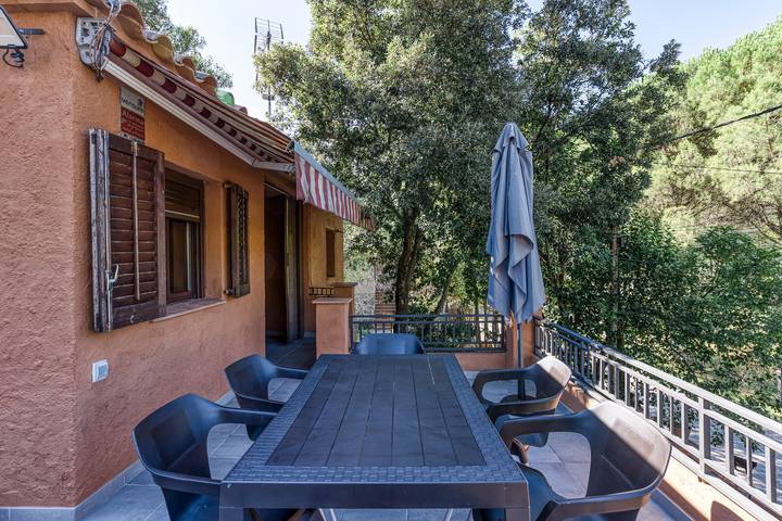 Apartamento para 8 personas, con jardín, Se admiten mascotas en Norte de España