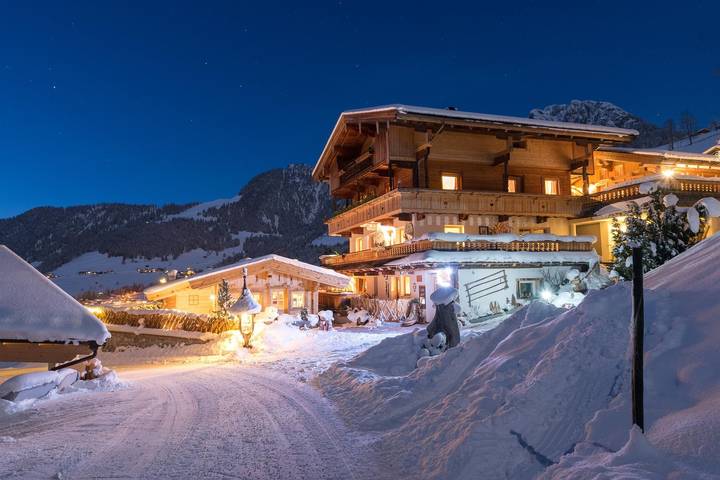 Ferienwohnung für 6 Personen, mit Balkon in Alpbach
