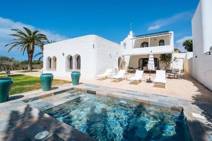 Chalet para 11 personas, con jardín además de vistas y piscina, Se admiten mascotas - 1