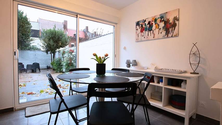 Villa centrale Douai | 5 ch et terrasse in Douai, Département Nord