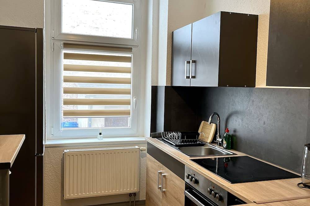 Ganze Wohnung, Komfortable Ferienwohnung mit kontaktlosem Check-In und digitaler Gästemappe in Pasewalk, Vorpommern