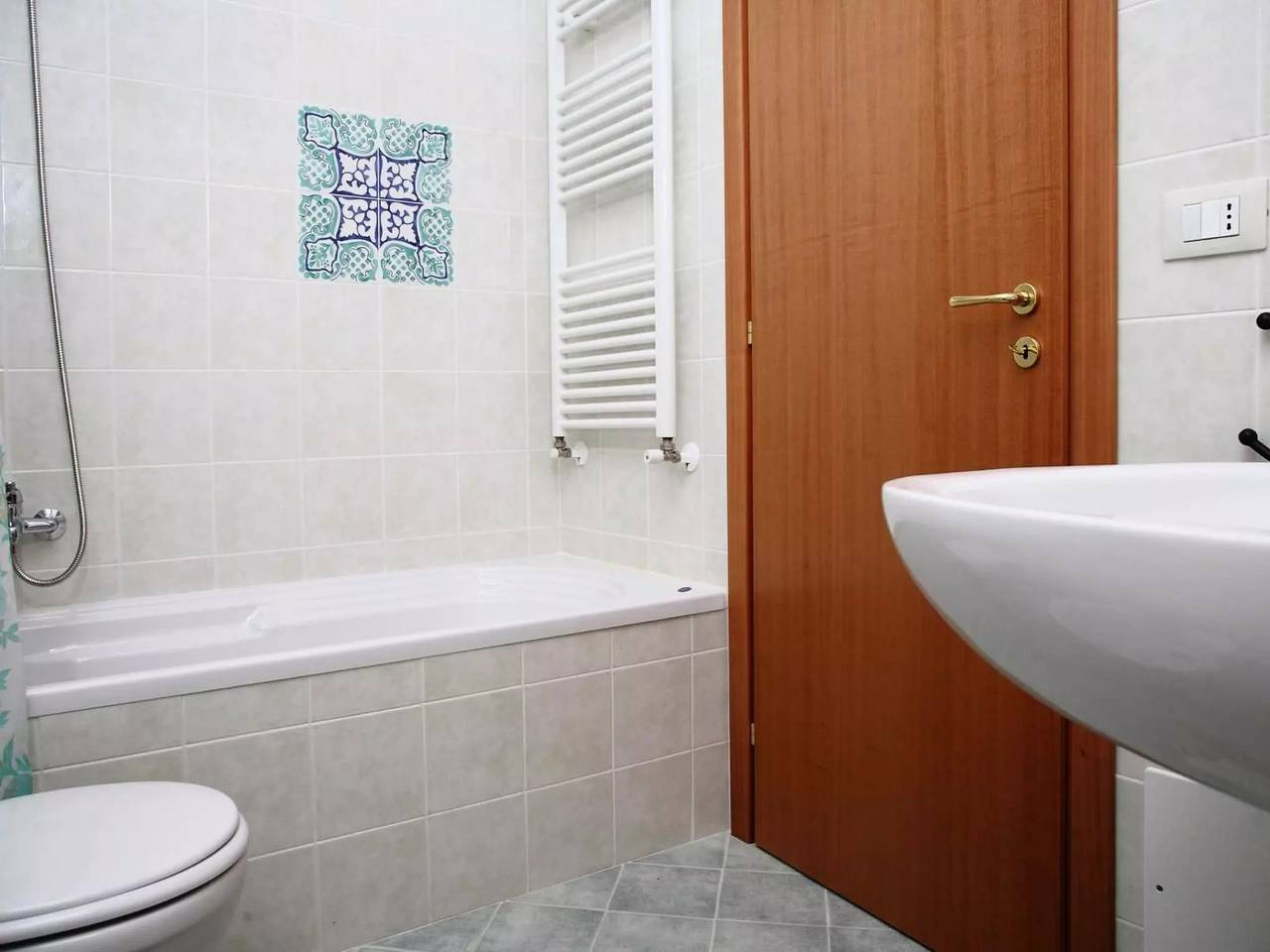 Apartamento entero, 6 estancias 2 Personas in Gioiosa Marea, Provincia de Messina