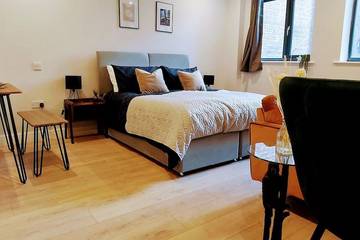 Apartment for 4 People in Northampton, Northamptonshire, Photo 1