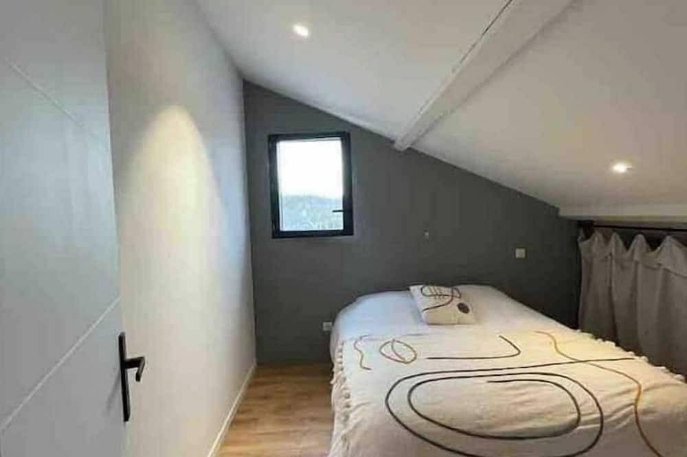 Maison Chaleureuse Avec spa in Mirepoix, Ariège