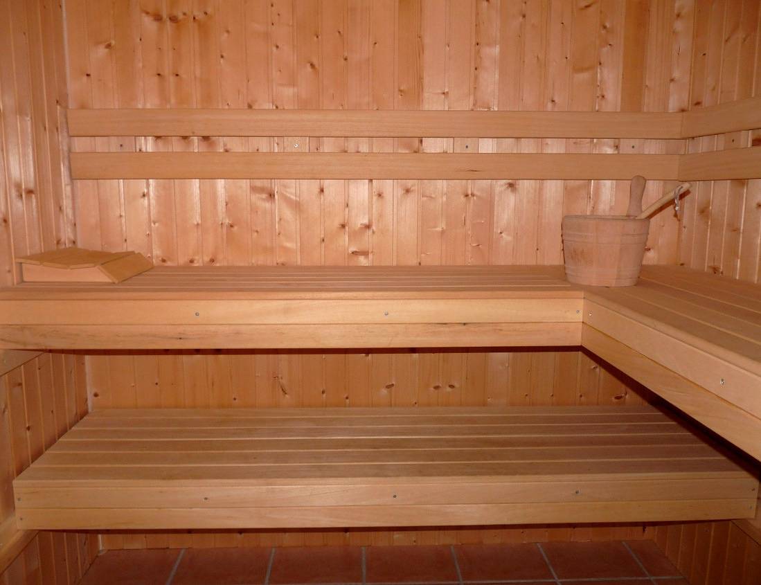 Haus am Plauer See mit Bootssteg in Zislow, Plauer See