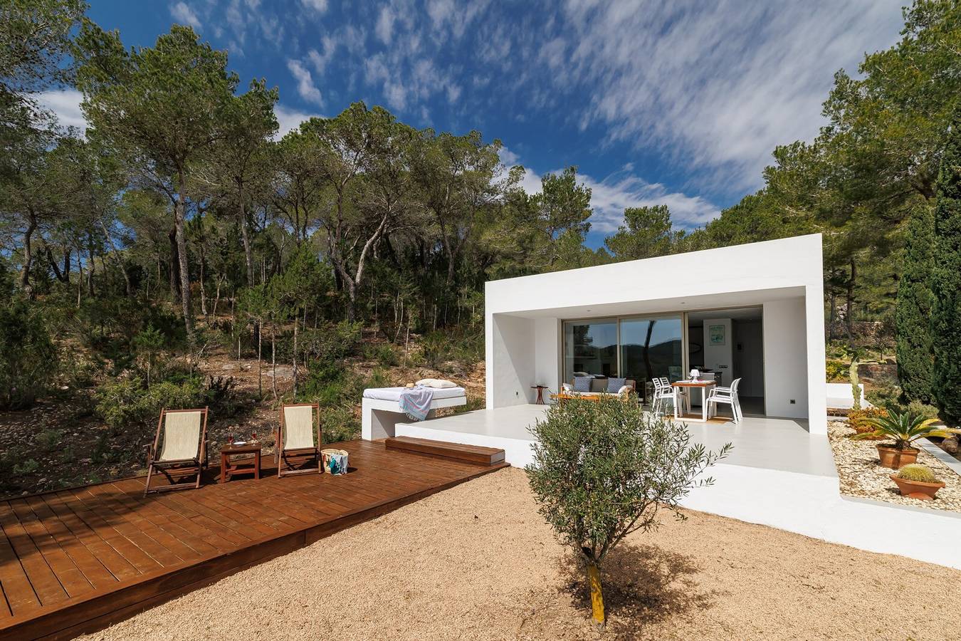 Vakantiehuis 'Can Prim' met Uitzicht op de Bergen, Wi-Fi en Airconditioning in San José (Ibiza), Sant Josep de sa Talaia