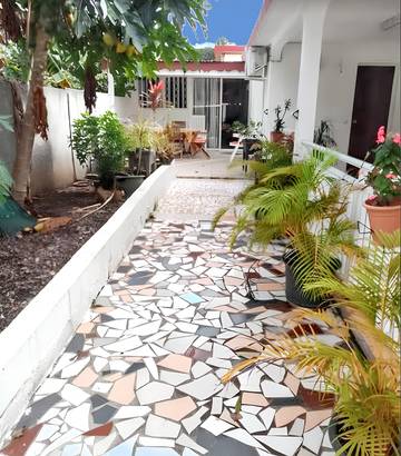 Gîte pour 4 personnes, avec terrasse à Le Moule