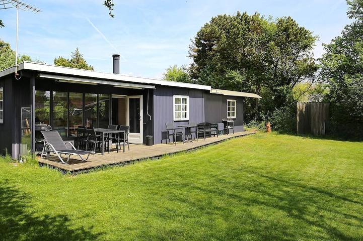 Vacation rental for 4 people, with terrace in Zealand