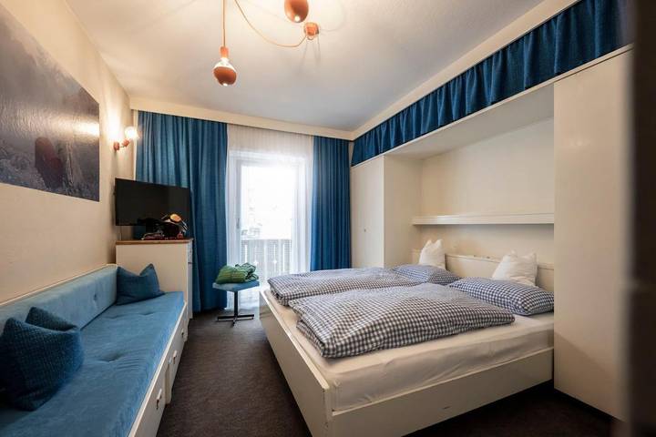 BnB für 2 Personen, mit Balkon und Sauna sowie Ausblick in Pustertal - 2