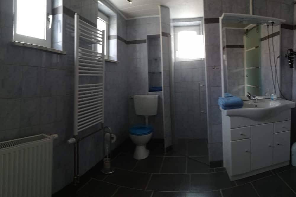 Ganze Wohnung, Ferienwohnung/App. für 4 Gäste mit 72m² in Sandberg (167907) in Sandberg, Rhön-Bayern