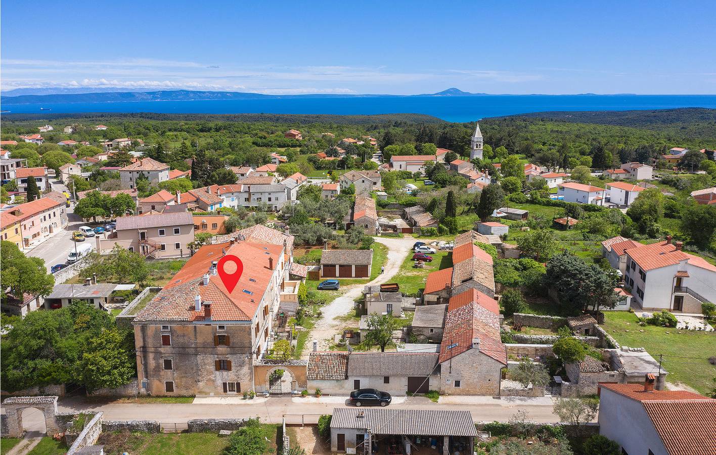 Charmante Terrassenwohnung in der Nähe von Krnica – Restaurants und Strand sind zu Fuß erreichbar in Marčana, Südküste Istrien