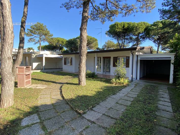 Ferienhaus für 6 Personen, mit Terrasse und Garten - 1