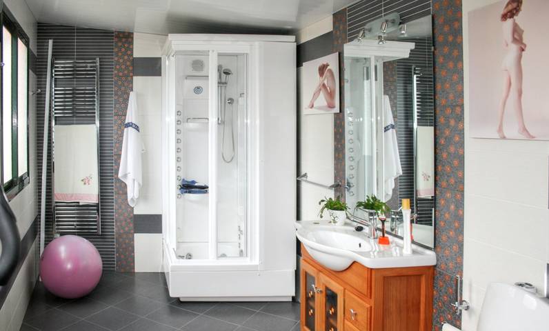 Chalet para 10 personas, con terraza y piscina en Galicia - 3