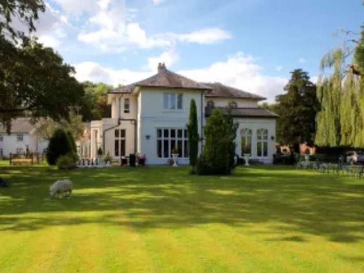 Hôtel pour 2 personnes, avec piscine, adapté aux familles dans Borough londonien de Croydon - 3