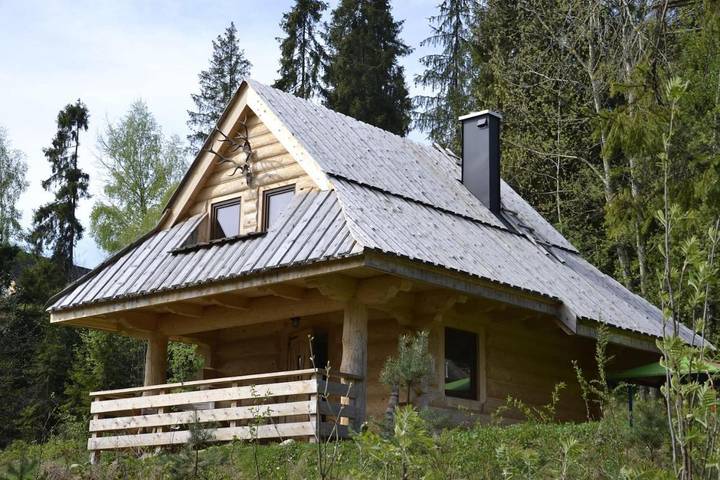 Domek letniskowy dla 8 osób, z Balkon i Jacuzzi oraz Taras i Ogród w Nowy Targ