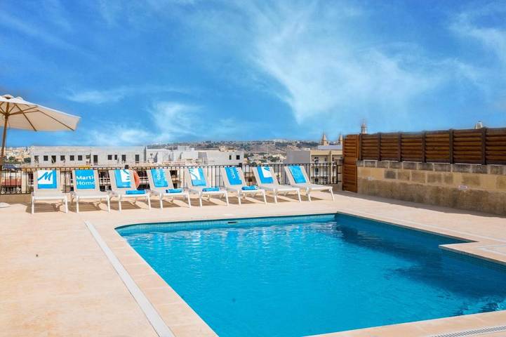 Location de vacances pour 10 personnes, avec jardin et piscine dans Sannat - 2