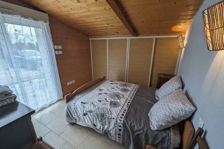 Location de vacances pour 6 personnes, avec terrasse et jardin à Puy-Saint-Martin - 2