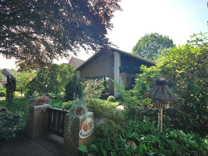 Ferienhaus für 4 Personen, mit Terrasse und Garten