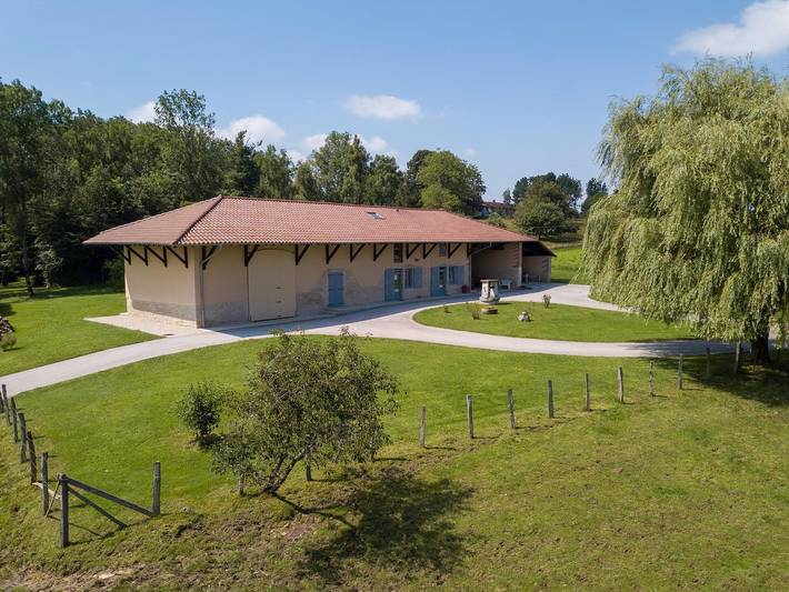 Gîte pour 6 personnes, avec jardin et terrasse