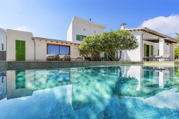 Finca für 10 Personen, mit Terrasse und Garten in Port de Pollença - 2