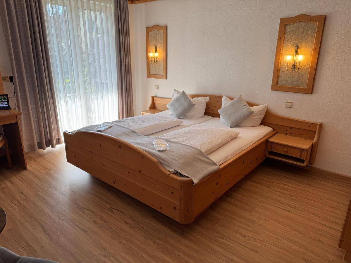 Hotel Restaurant Adler Stube in Untermünstertal, Münstertal