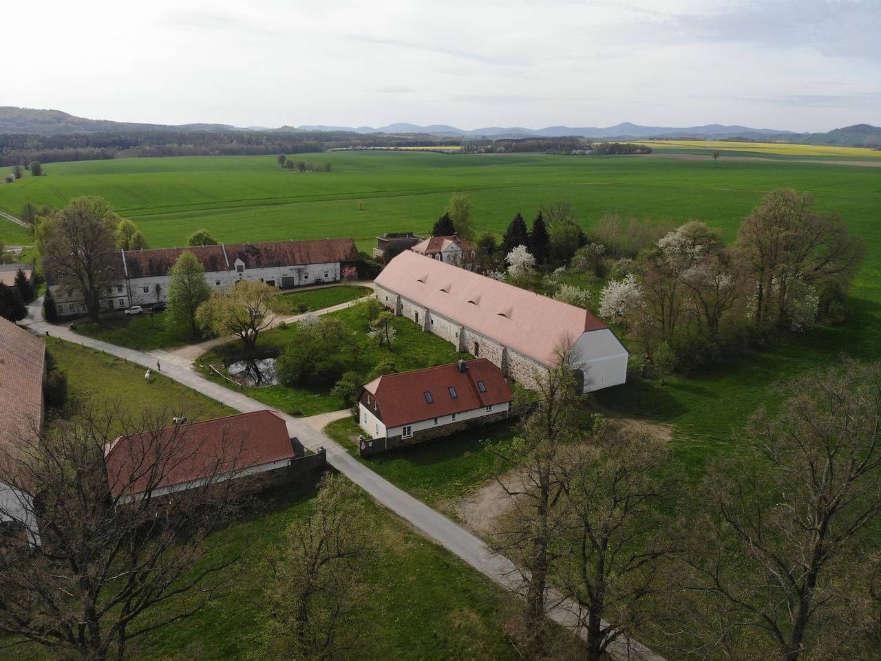 Ganze Ferienwohnung, Ferienhaus Torhaus - Ferienwohnung Torhaus West in Herrnhut, Oberlausitz-Niederschlesien