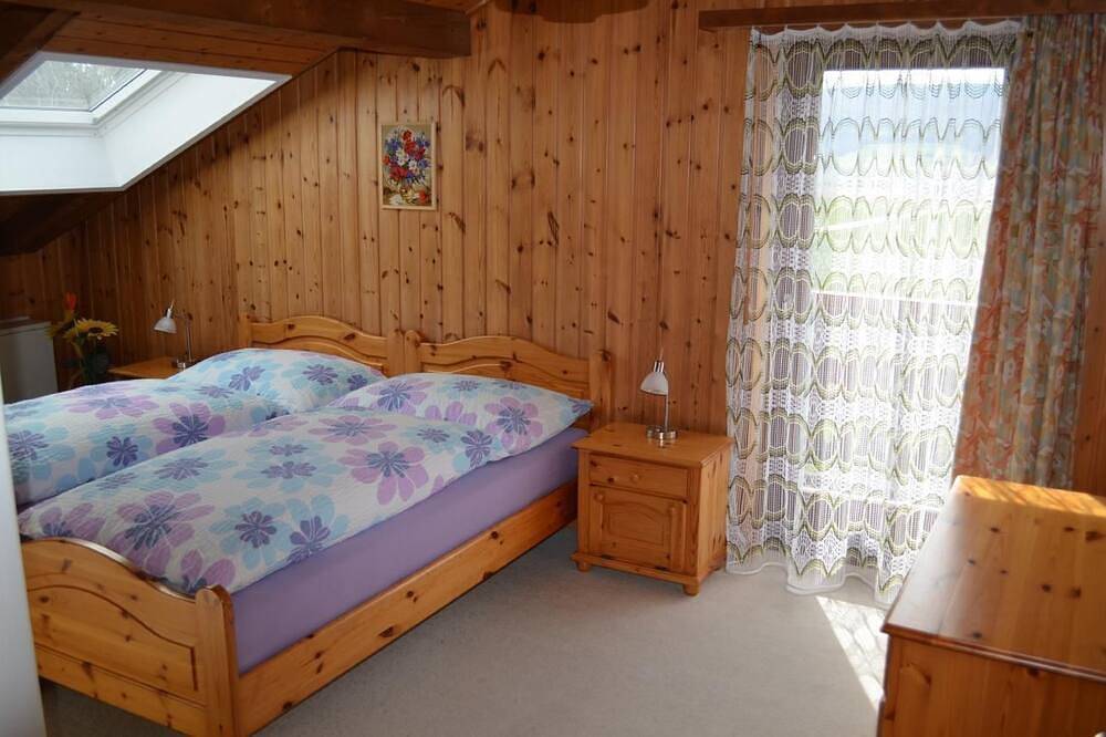 Rustique holiday flat in the Ajoie in Haute-Ajoie, Jura & Three-Lakes