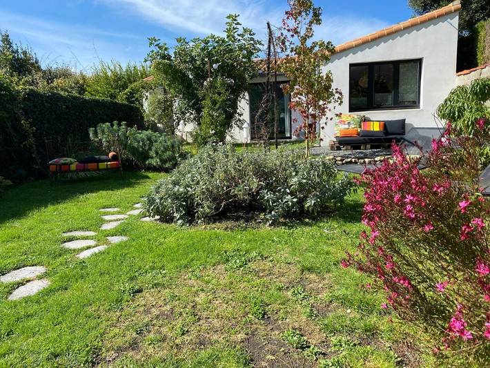 Location de vacances pour 2 personnes, avec vue et jardin à Mornac-sur-Seudre - 3