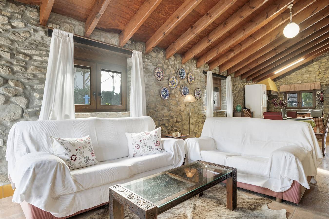 Casa vacacional 'Casa de Piedra' con piscina privada, Wi-Fi y aire acondicionado in Playa El Palmar, Vejer de la Frontera