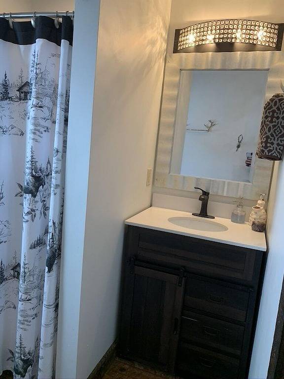 Mit Blick auf Ynp. 5 Minuten zu heißen Quellen und Park. Haustierfreundlich. Bleib wie ein Einheimischer. in Gardiner, Absaroka Range