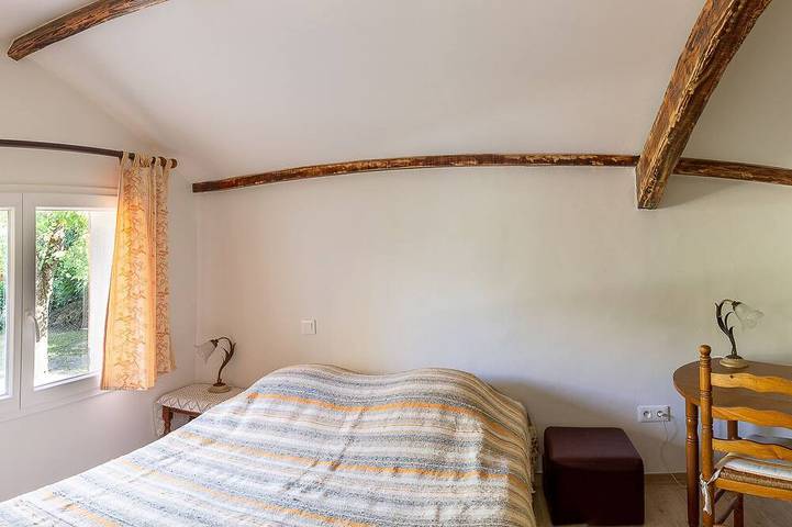 Location de vacances pour 8 personnes, avec jardin, animaux acceptés dans Lac de Castillon - 4