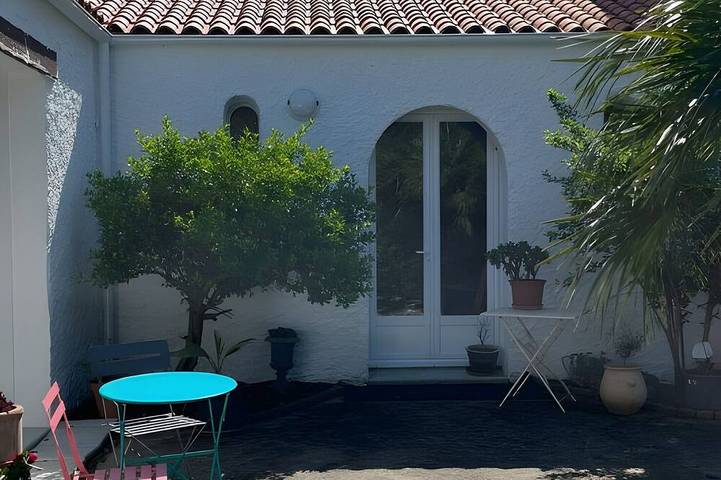 Chambre d’hôte pour 2 personnes, avec jardin et piscine aux Les Sables-d'Olonne - 4