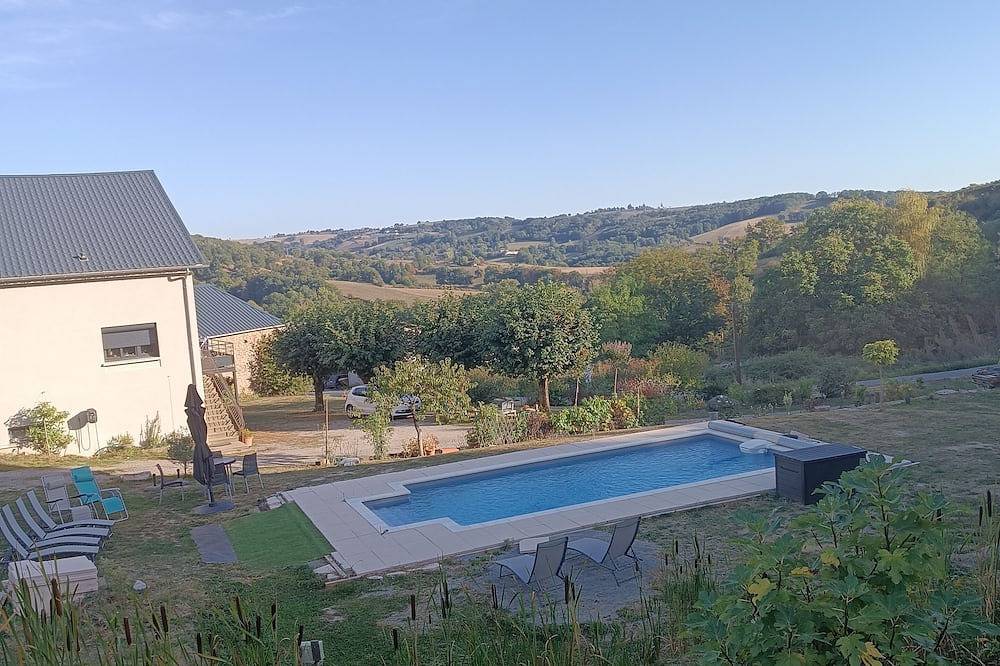 Maison  à la campagne climatisé avec piscine Domaine de Moïse in La Fouillade, Aveyron