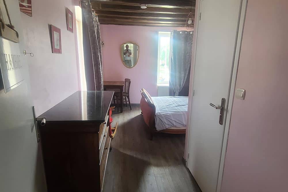 Appartement entier, Auberge Le bac  qui donne face à la marne in Charly-sur-Marne, Aisne