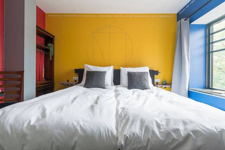 Ganze Wohnung, Einzigartiges Apartment mit privater Küche und Badezimmer. in Tilburg, Nordbrabant