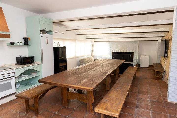 Casa rural para 16 personas, con Balcón y Terraza además de Jardín y Piscina en Arjona - 4