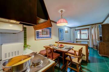 Baita per 4 Persone in Sauze di Cesana, Provincia di Torino, Foto 2