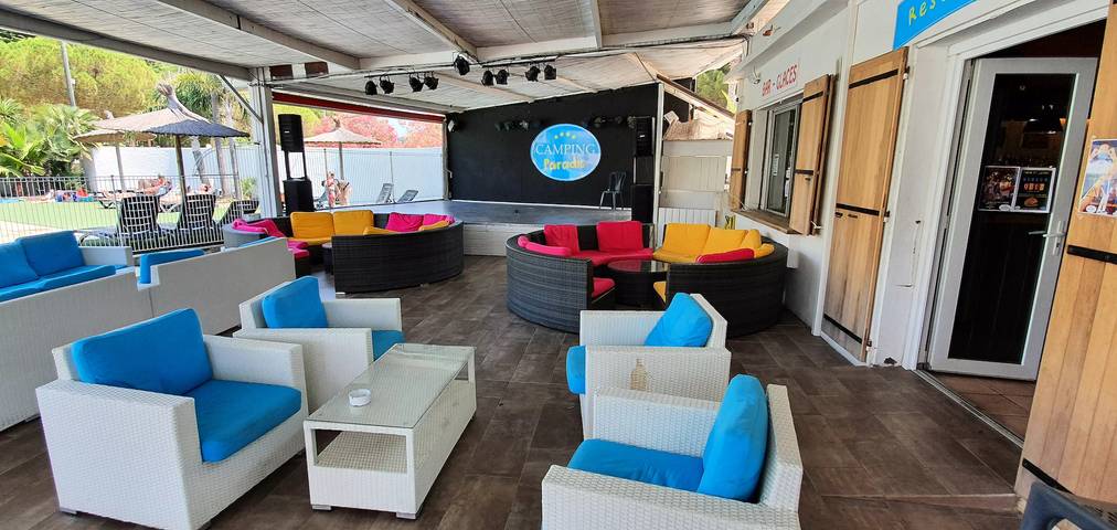 Camping für 6 Personen, mit Terrasse in Languedoc-Roussillon - 4