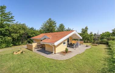 Ferienhaus für 6 Personen, mit Sauna und Terrasse sowie Garten und Whirlpool in Skaven Strand