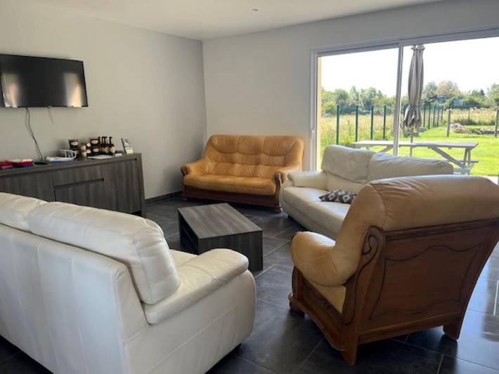Location de vacances pour 6 personnes, avec Terrasse et Jardin à Favières - 3