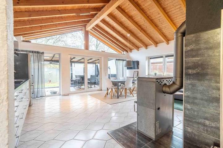 Ferienhaus für 6 Personen, mit Garten in Koblenz