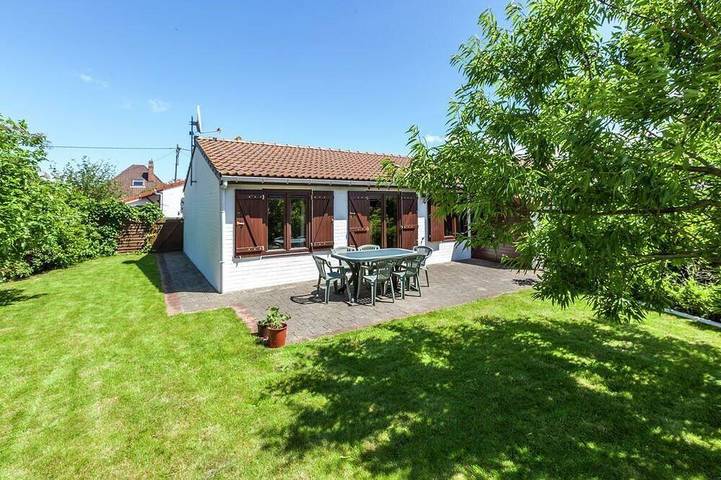 Gîte pour 4 personnes, avec jardin