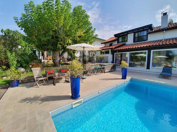 Location de vacances pour 2 personnes, avec piscine ainsi que jacuzzi et jardin à Saint-André-de-Seignanx - 4