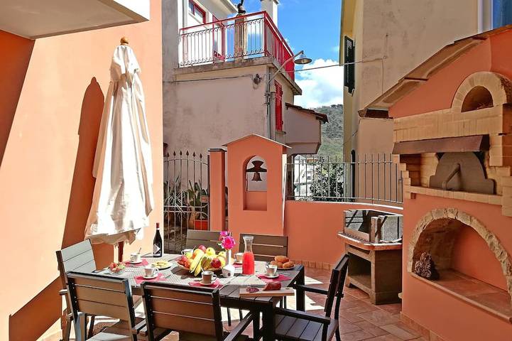 Ferienwohnung für 6 Personen, mit Garten und Balkon