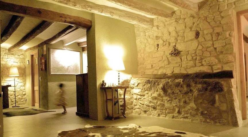 Casa rural para 2 personas, con jardín y vistas, Se admiten mascotas en Cataluña - 3