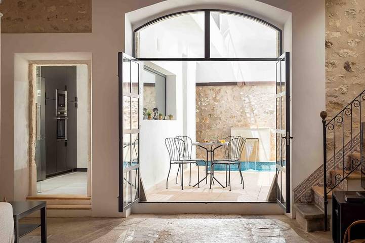 Villa for 8 people, with sauna and hot tub as well as balcony and pool - 1