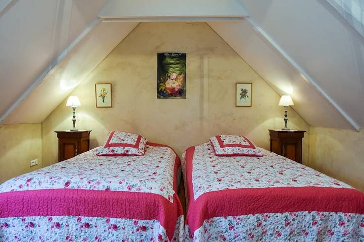 Location de vacances pour 3 personnes, avec jardin à Querrien - 2